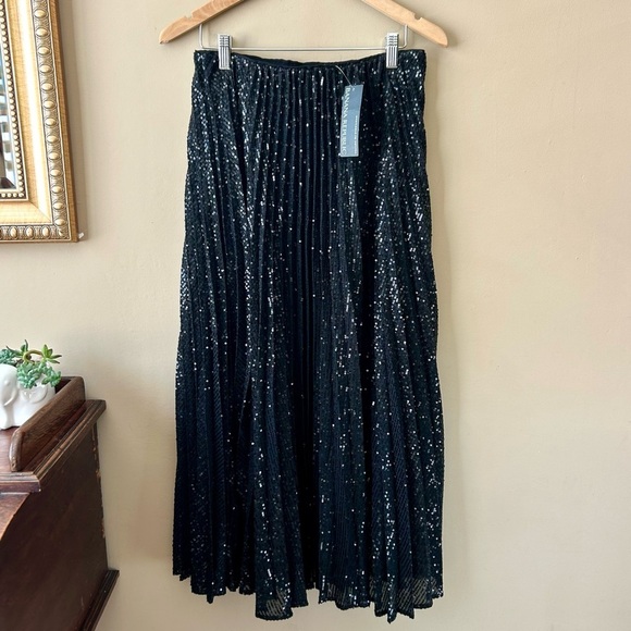 Banana Republic Black Sequin Striped Pleated Midi Skirt Size XS NWT - Picture 6 of 11